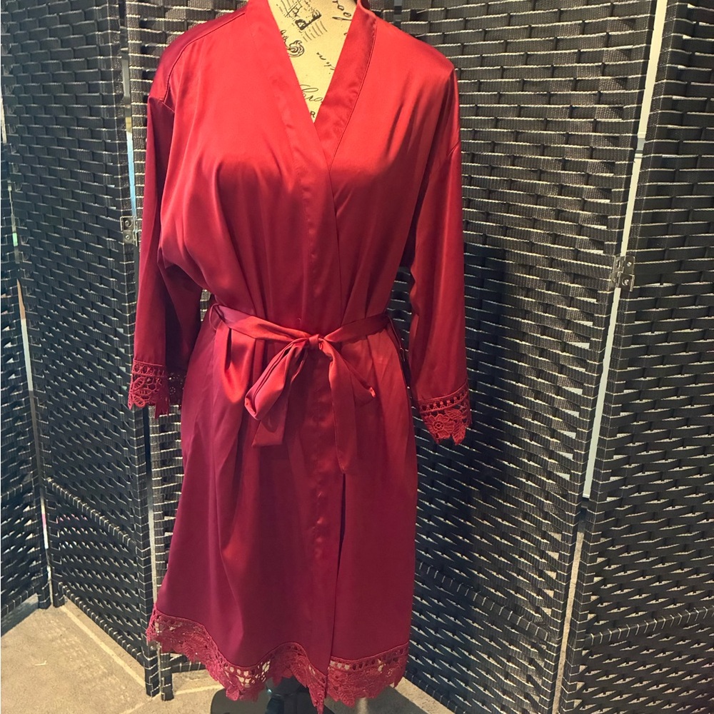 Elegant Burgundy Satin Robe with Lace Trim